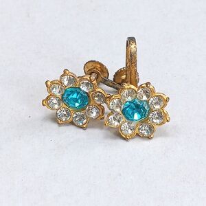 Vintage Rhinestone Flower Gold Tone Stud Screw Back Earrings-December Birthstone